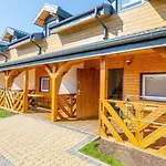 Botel Homes In Mi Dzyzdroje For 4 People