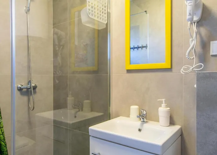 Homes In Mi Dzyzdroje For 4 People Hotel en barco